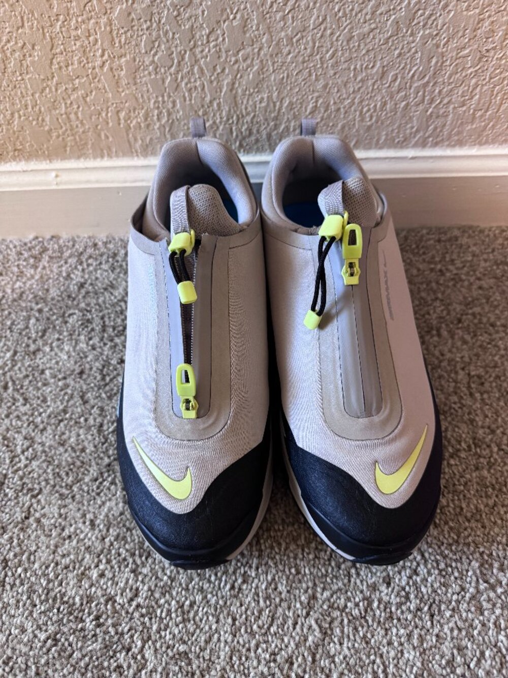 Nike Air Max Dn Roam Mens Size 11 College Grey Lemon Twist HQ8605-003
